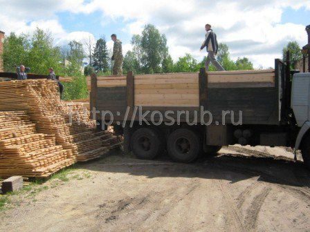 Дом из бруса c баней и бытовкой по проекту ДБ-37