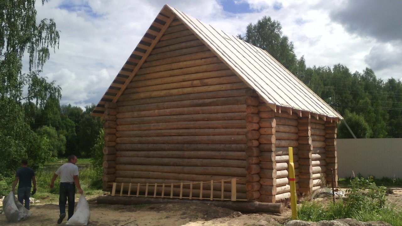 Баня 6х6м из бревна, построена в Ярославской области, 2018 г.