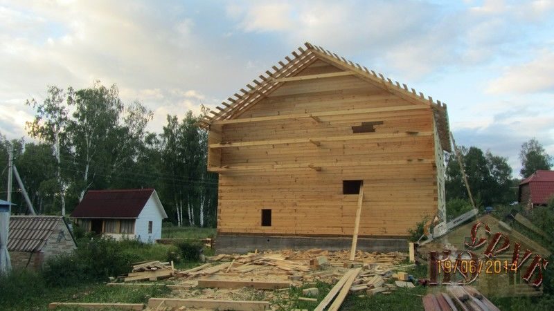 Двухэтажный дом из бруса 10х10